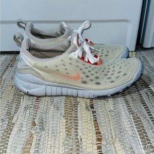 Men’s Size 10 Nike Free Run Trail 5.0